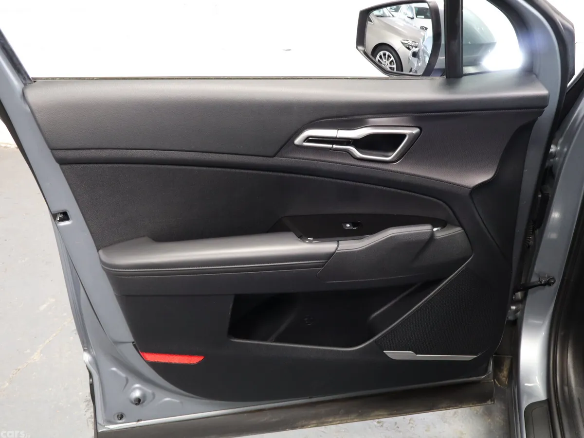 Kia Sportage SUV, Petrol Plug-in Hybrid, 2022, Grey