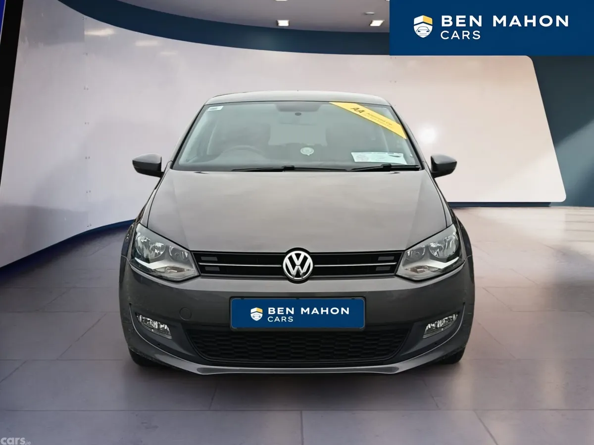 Volkswagen Polo Hatchback, Petrol, 2013, Grey