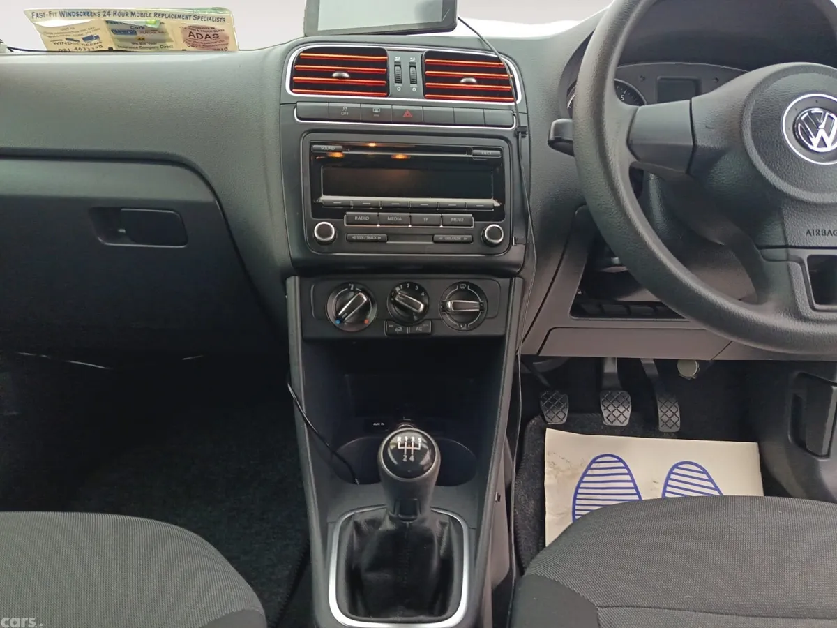 Volkswagen Polo Hatchback, Petrol, 2013, Grey