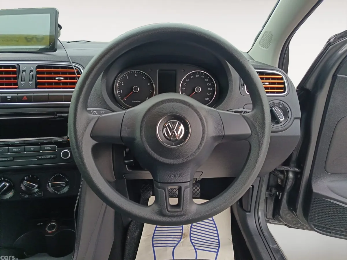 Volkswagen Polo Hatchback, Petrol, 2013, Grey