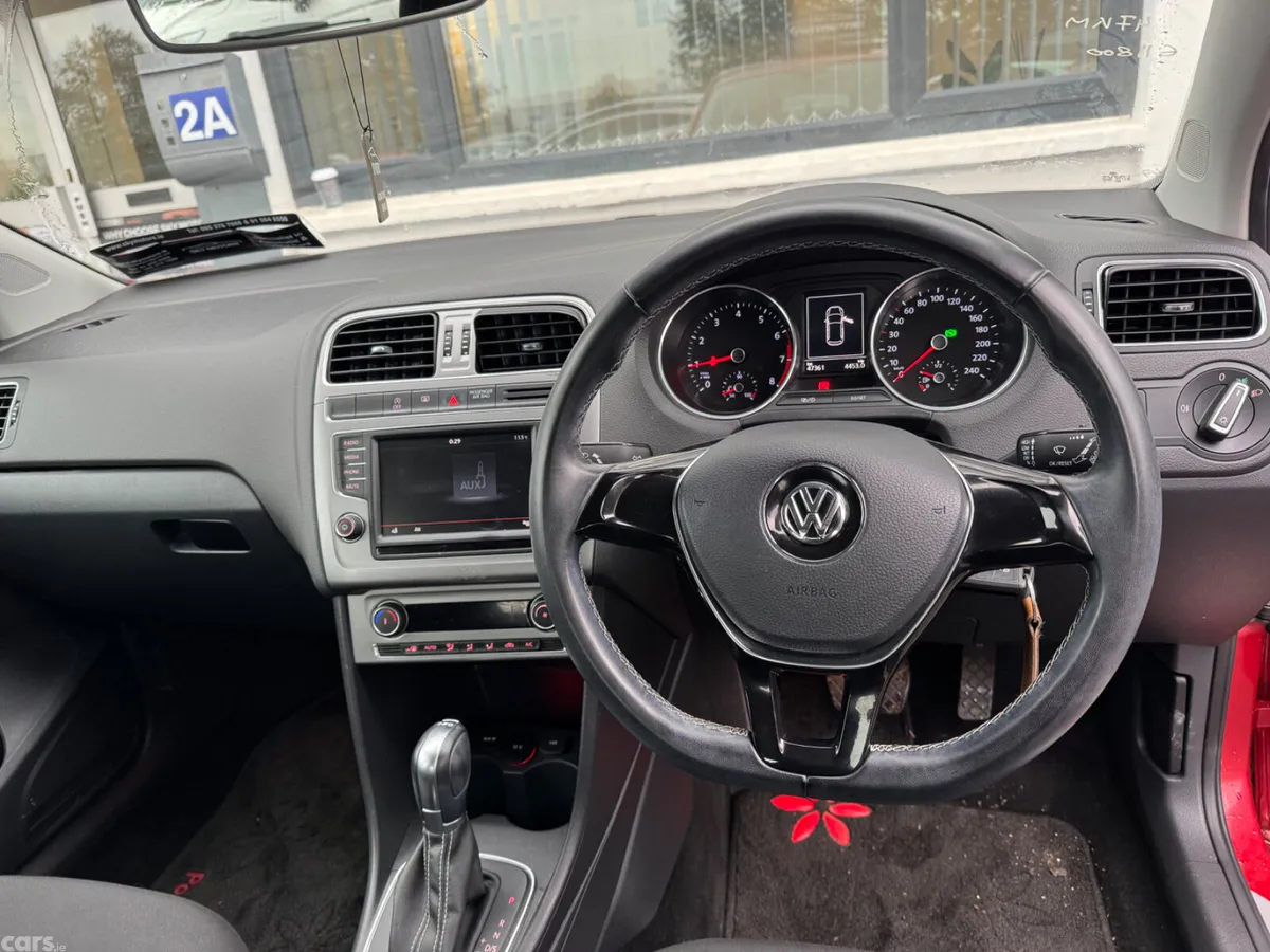 Volkswagen Polo Hatchback, Petrol, 2015, Red