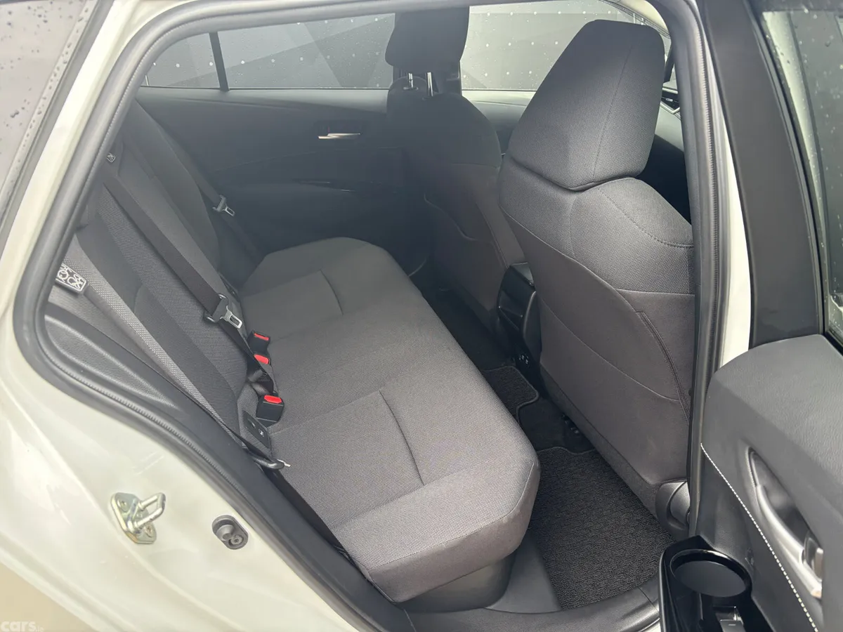Toyota Corolla Estate, Petrol Hybrid, 2022, White