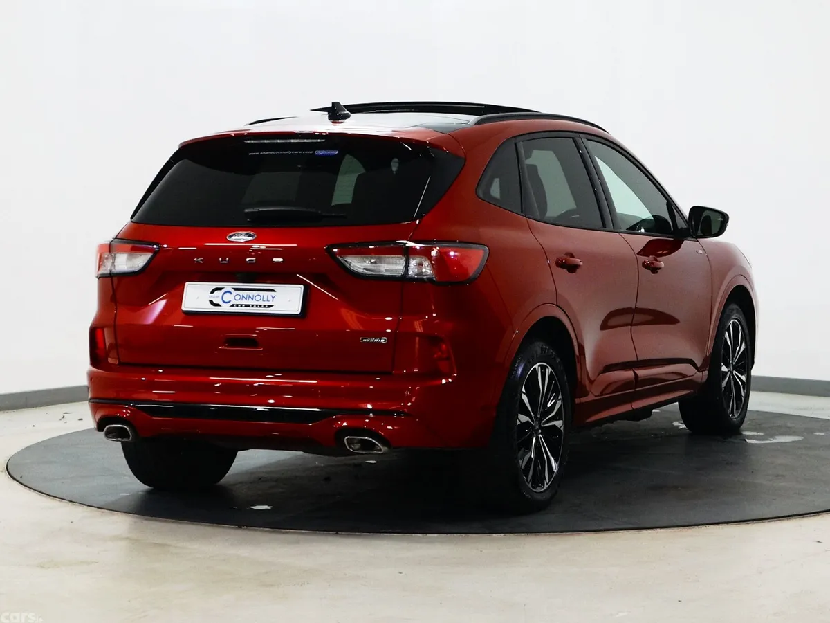 Ford Kuga SUV, Petrol Hybrid, 2023, Red