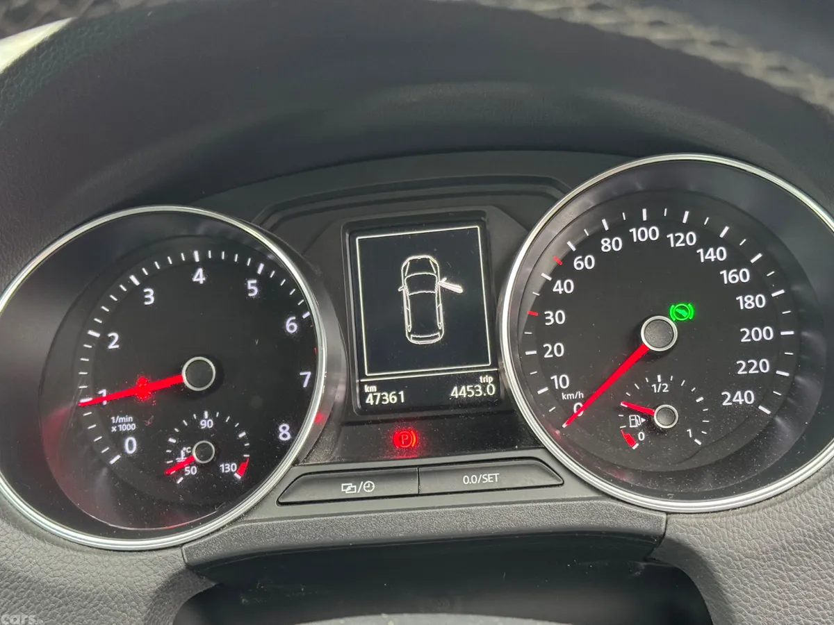 Volkswagen Polo Hatchback, Petrol, 2015, Red
