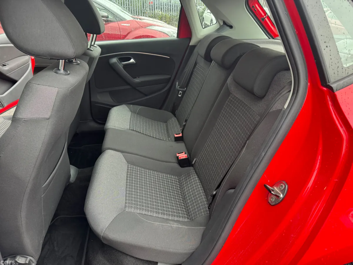 Volkswagen Polo Hatchback, Petrol, 2015, Red