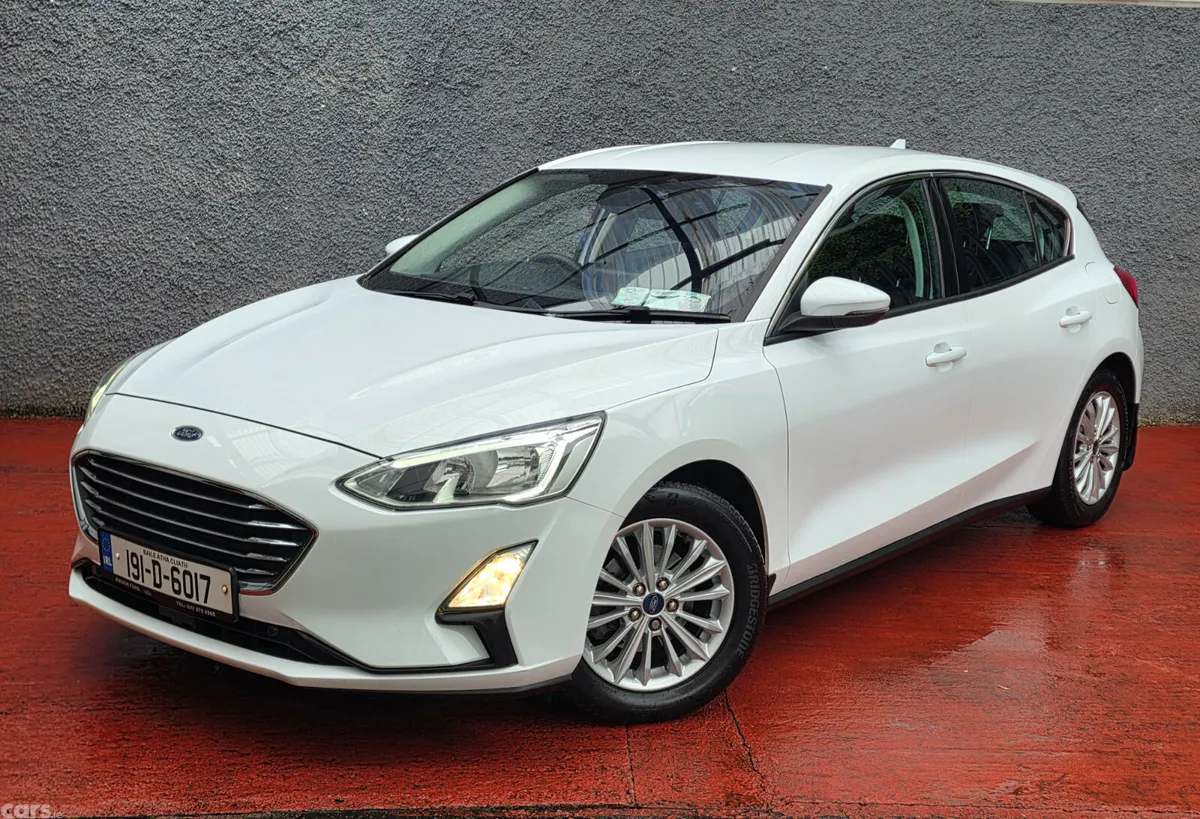 Ford Focus Hatchback, Petrol, 2019, White