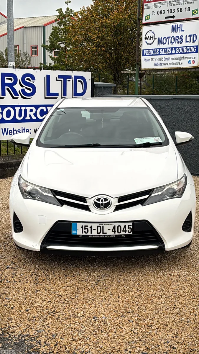Toyota Auris Hatchback, Diesel, 2015, White