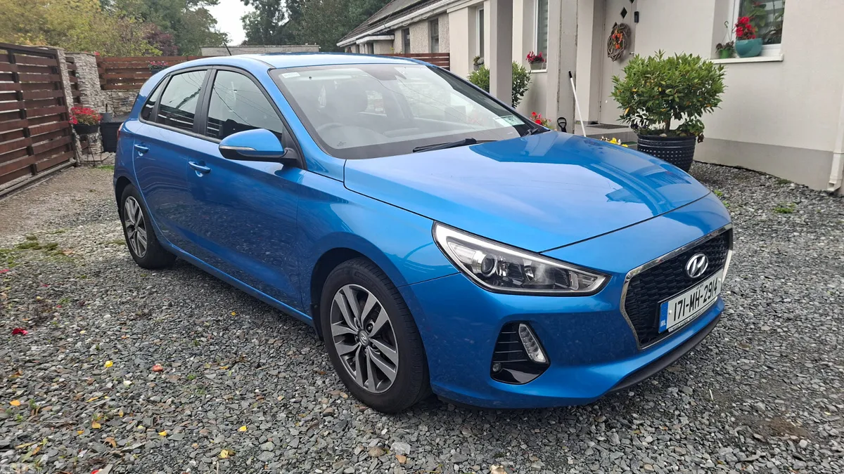 Hyundai i30 Hatchback, Petrol, 2017, Blue