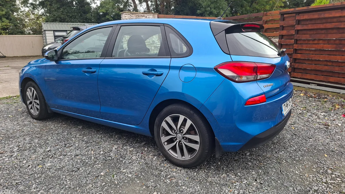 Hyundai i30 Hatchback, Petrol, 2017, Blue