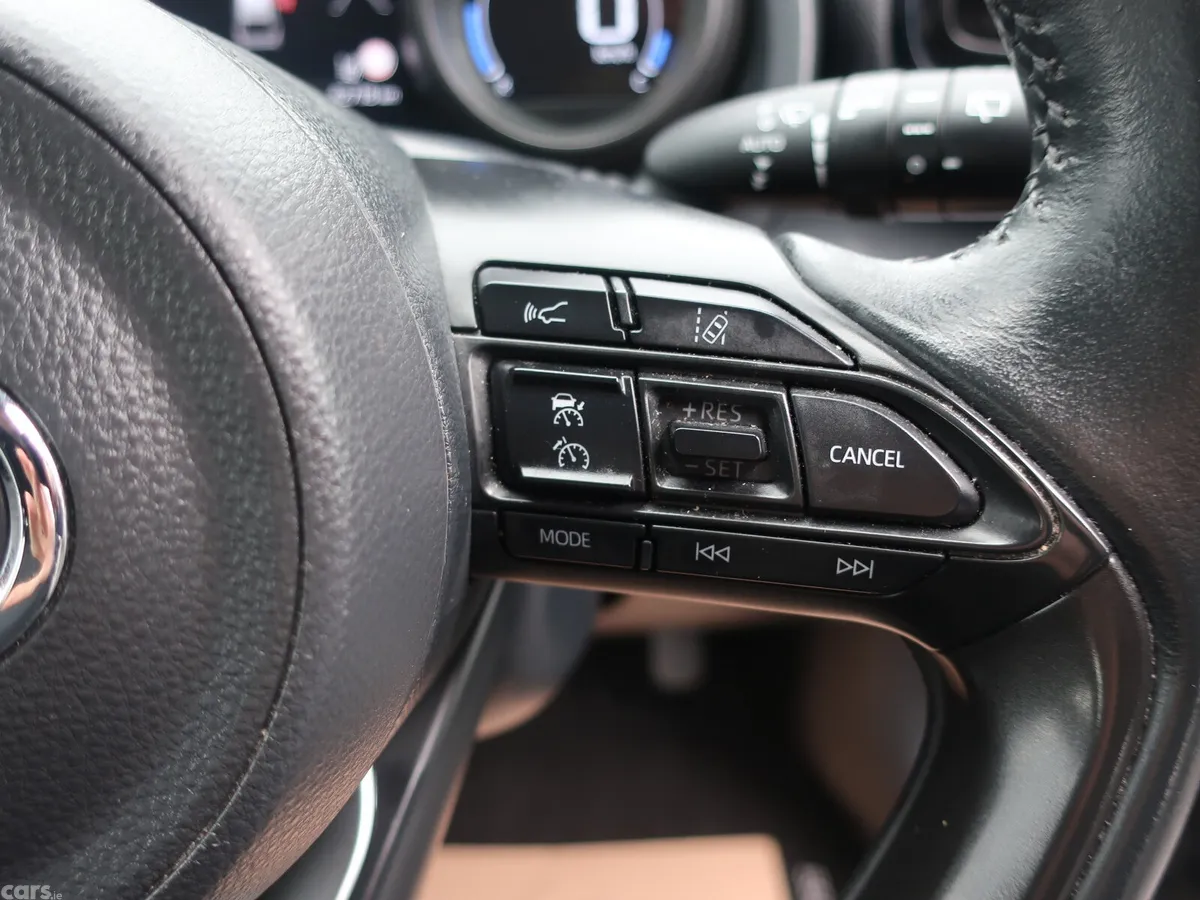 Toyota Yaris Cross Hatchback, Petrol Hybrid, 2024, Black
