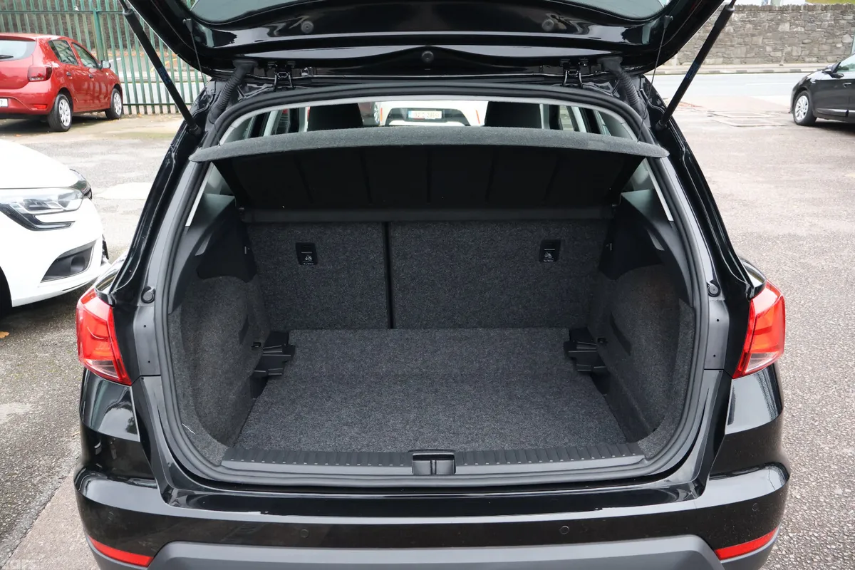 SEAT Arona SUV, Petrol, 2021, Black