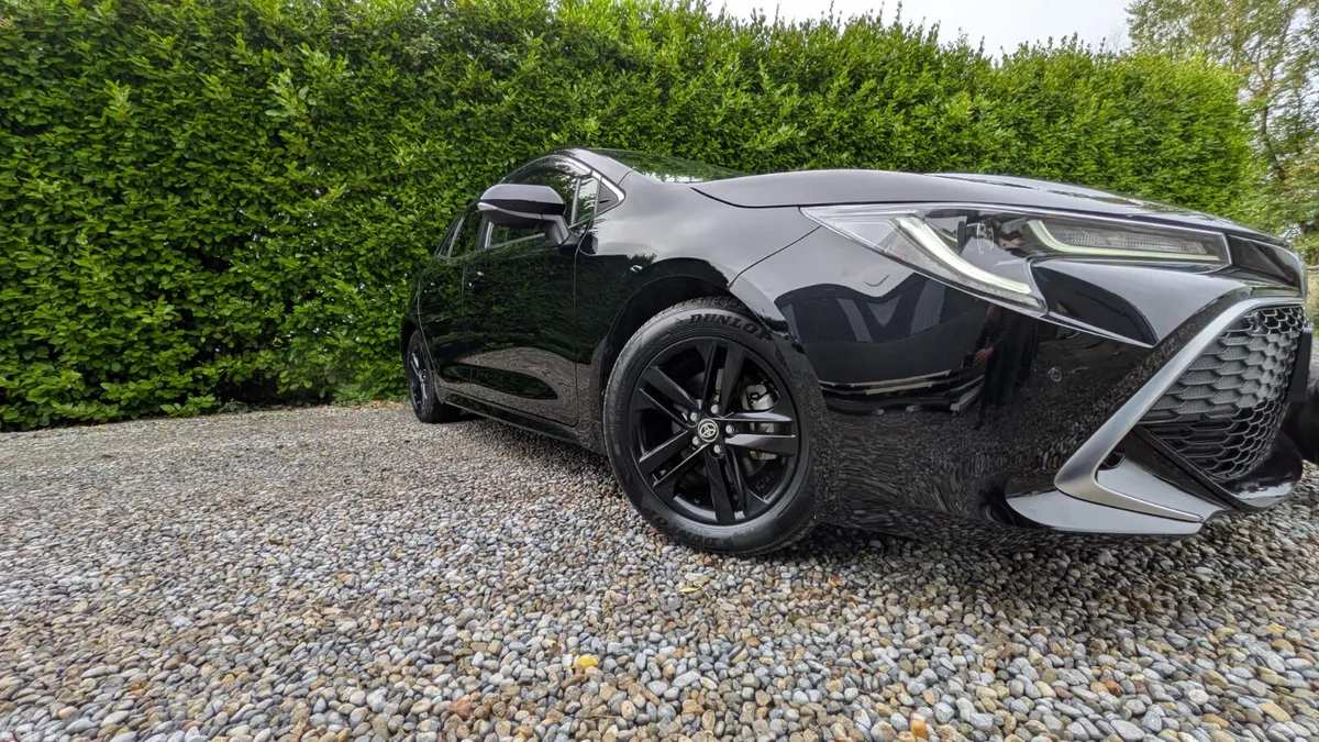 Toyota Corolla Hatchback, Petrol Hybrid, 2021, Black