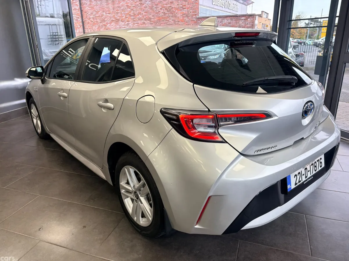 Toyota Corolla Hatchback, Petrol Hybrid, 2022, Grey
