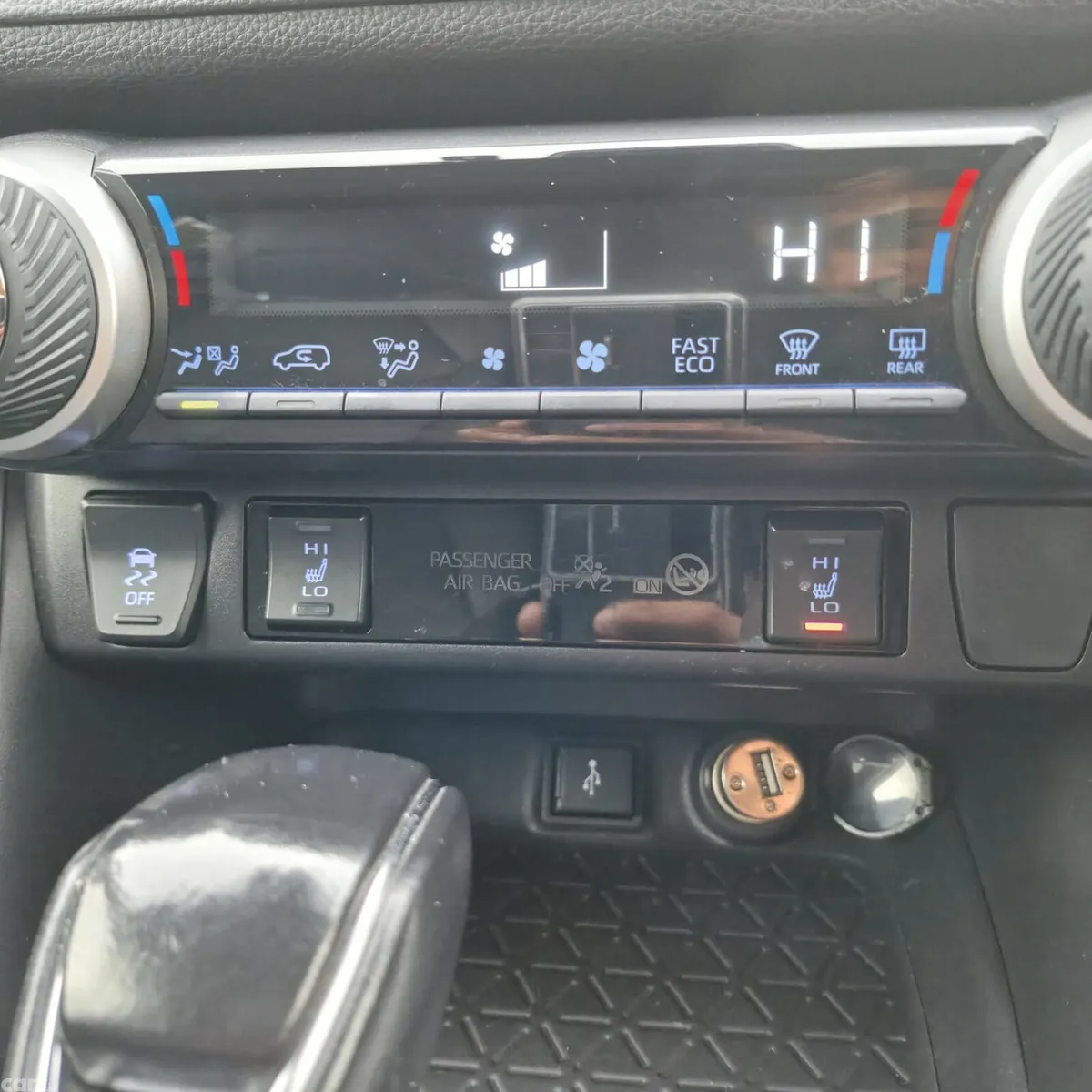 Toyota RAV4 SUV, Petrol Hybrid, 2021, Grey