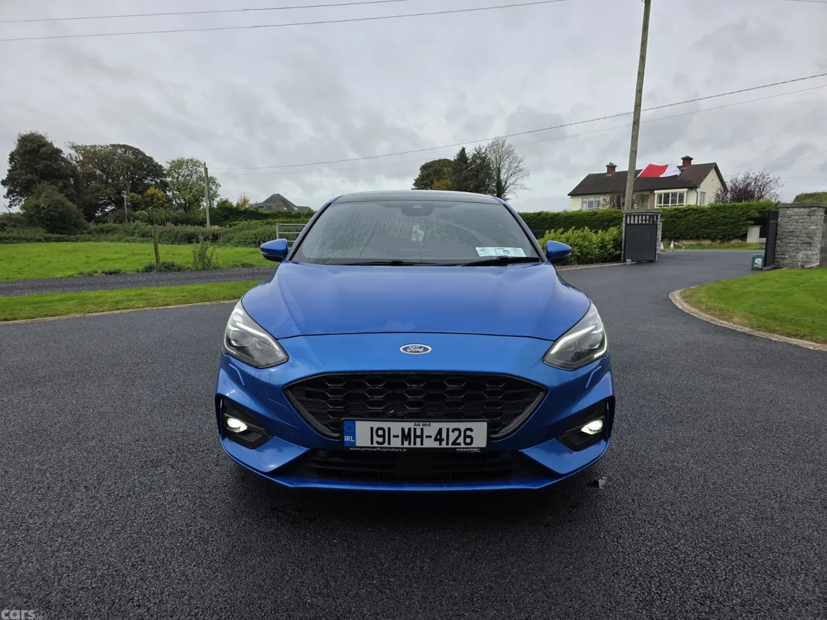 Ford Focus Hatchback, Diesel, 2019, Blue
