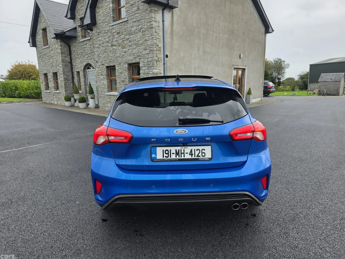 Ford Focus Hatchback, Diesel, 2019, Blue