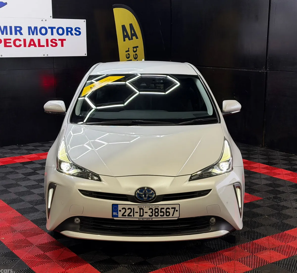 Toyota Prius Hatchback, Petrol Hybrid, 2022, White