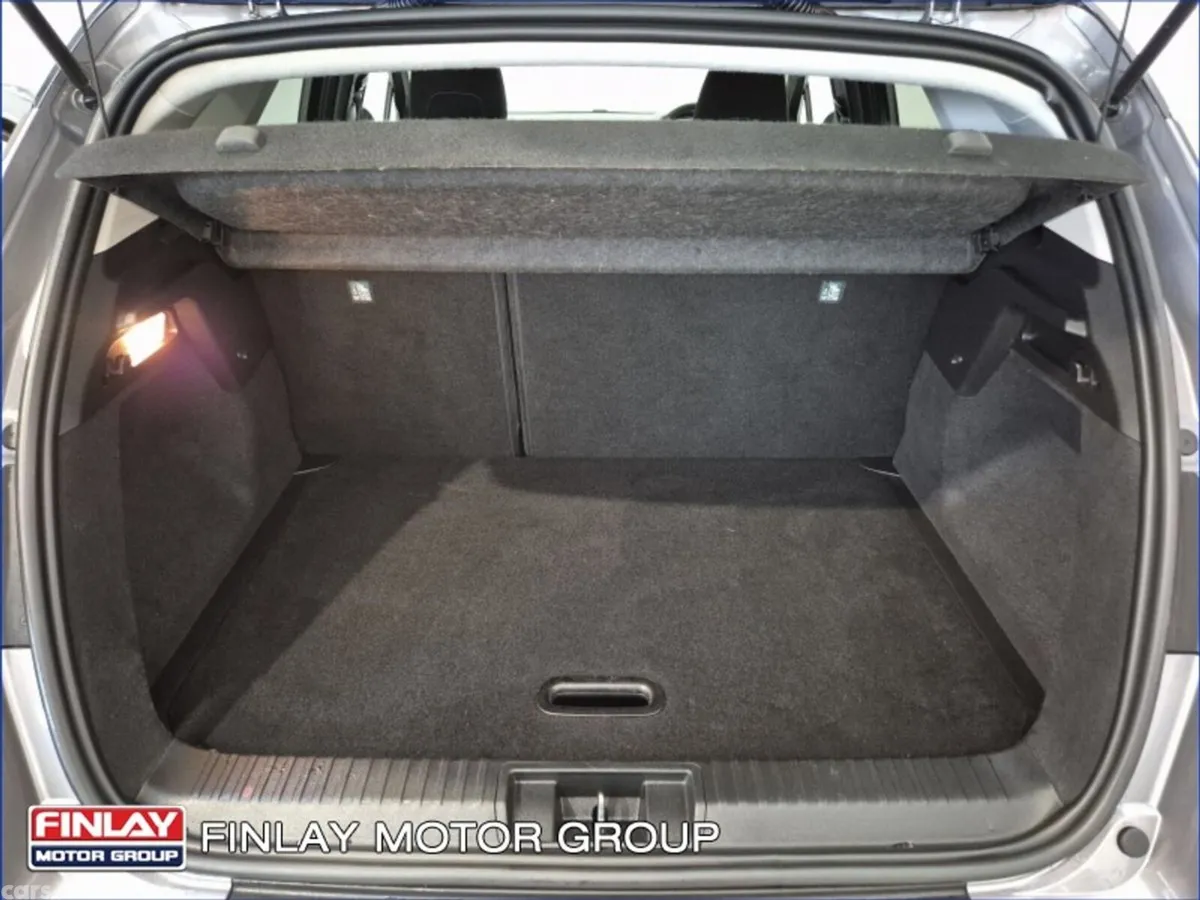Renault Captur Hatchback, Diesel, 2021, Grey