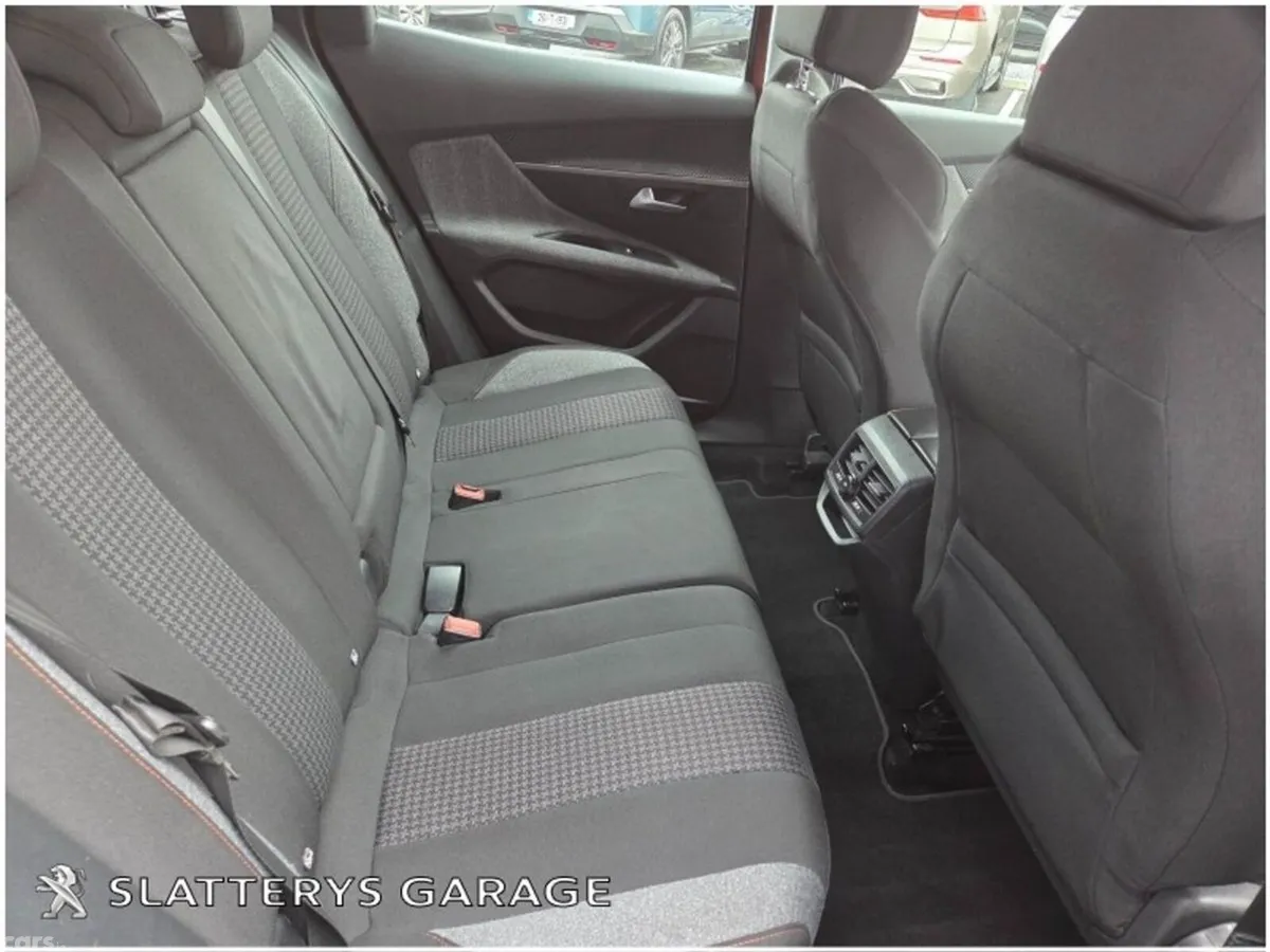 Peugeot 3008 SUV, Diesel, 2017, Brown
