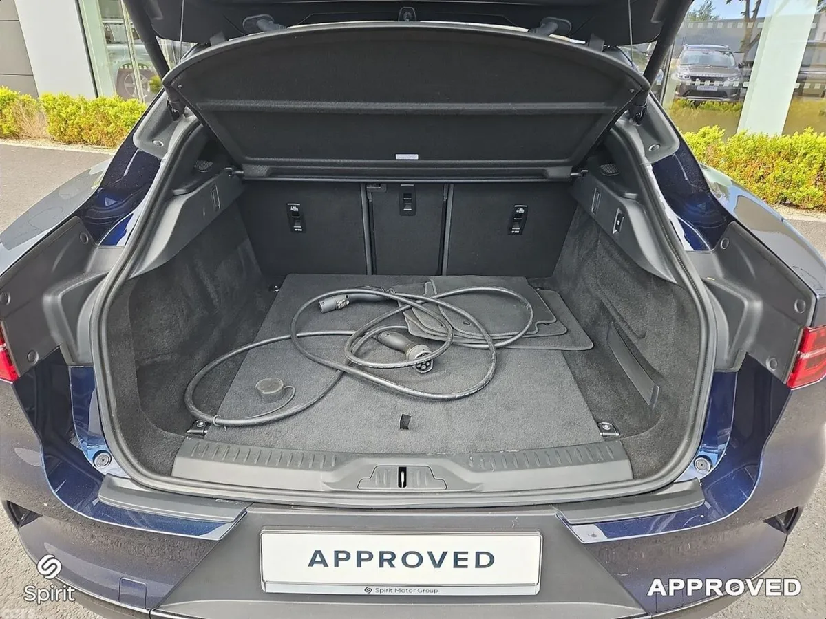 Jaguar I-Pace Hatchback, Electric, 2025, Blue