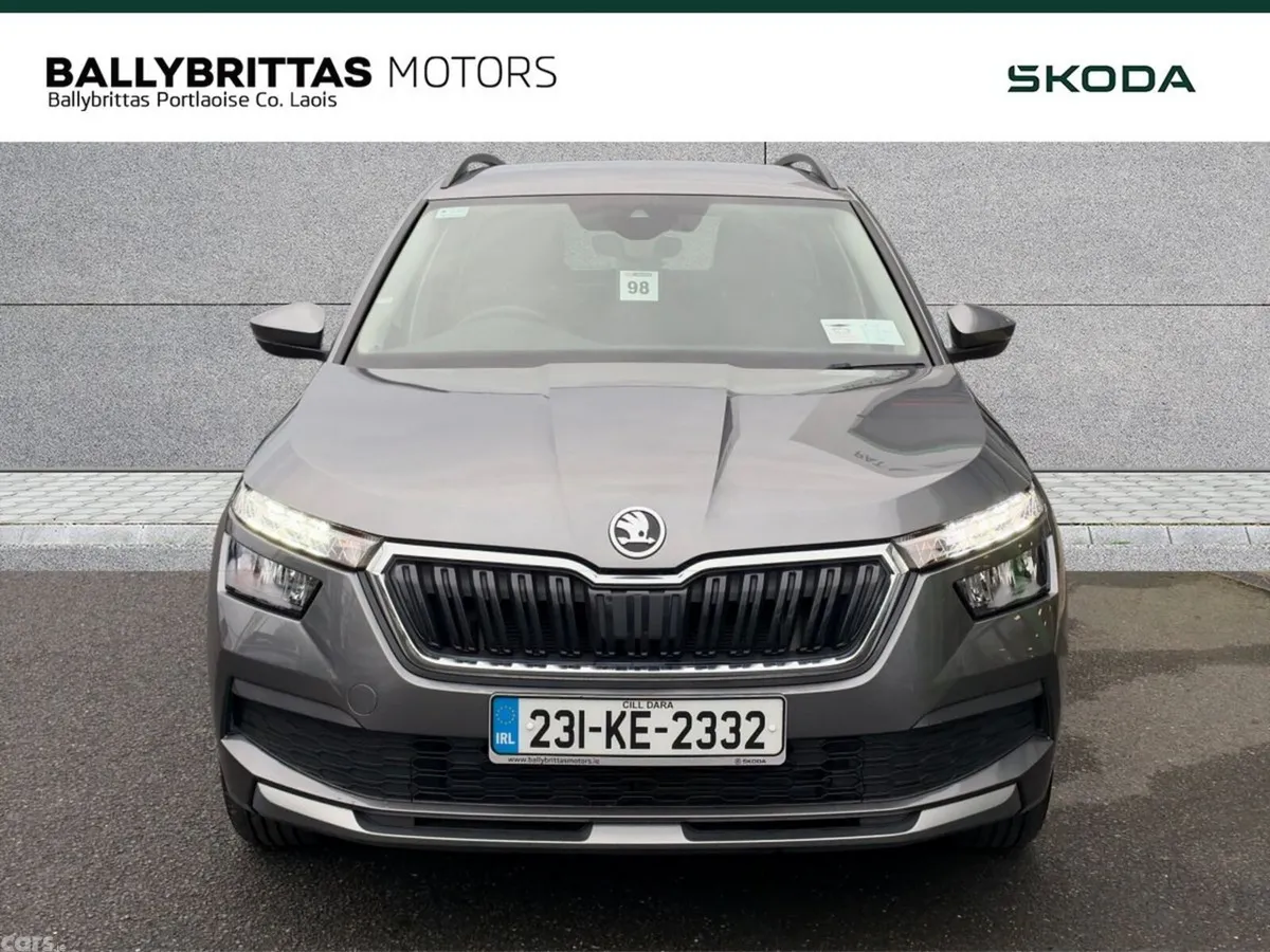 Skoda Kamiq Hatchback, Petrol, 2023, Grey
