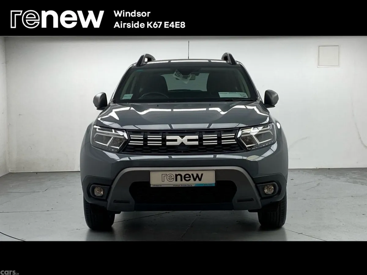 Dacia Duster SUV, Petrol, 2023, Grey