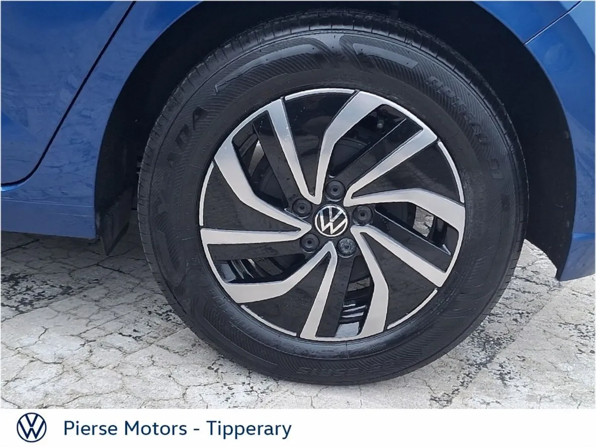 Volkswagen Polo Hatchback, Petrol, 2026, Blue