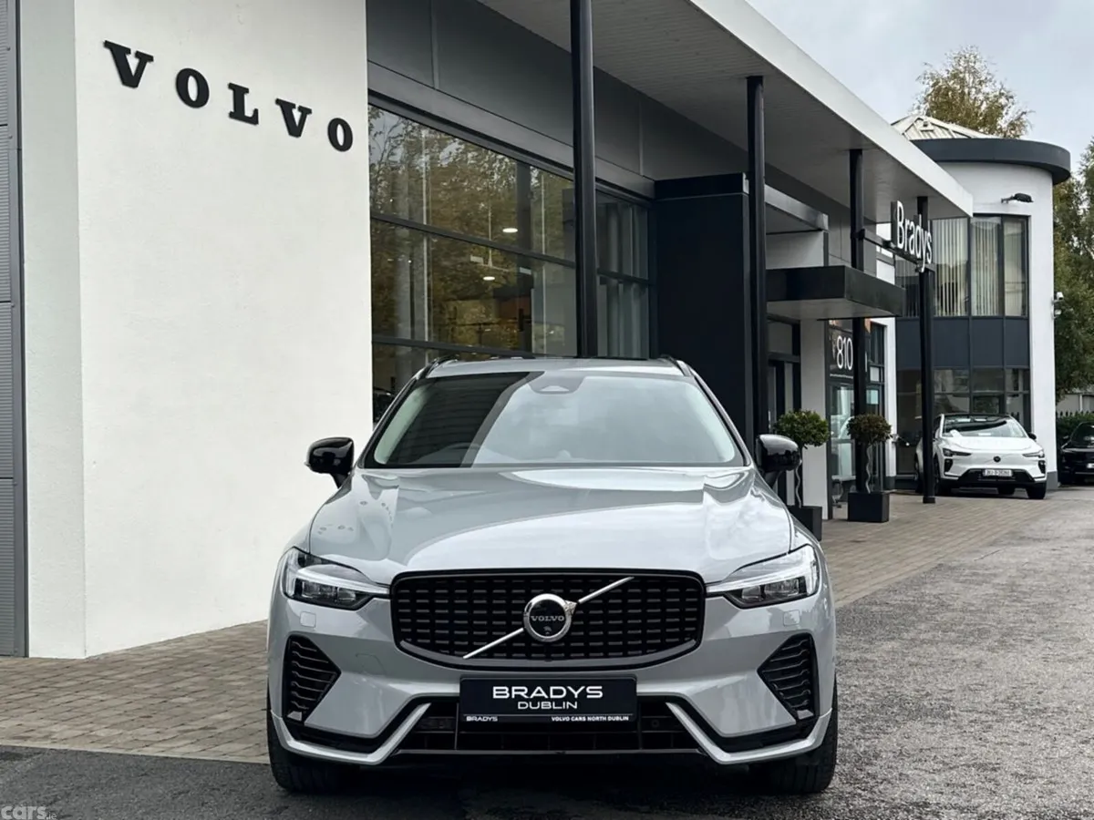 Volvo XC60 SUV, Petrol Plug-in Hybrid, 2025, Grey