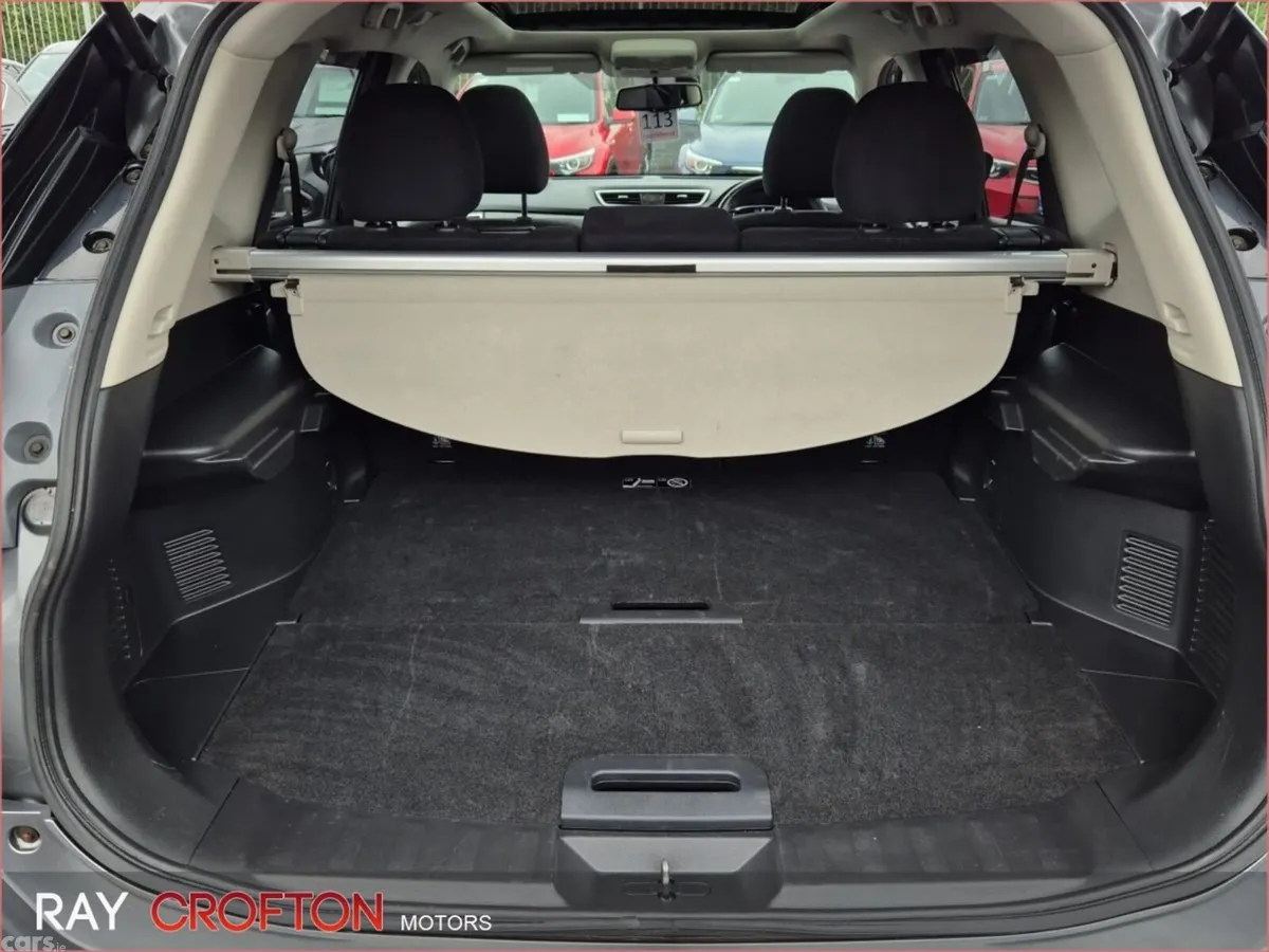 Nissan X-Trail SUV, Diesel, 2016, Grey
