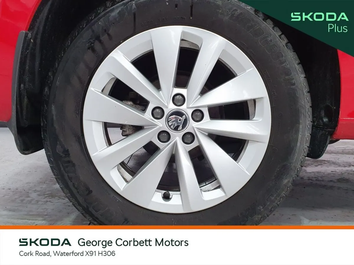 Skoda Kamiq SUV, Petrol, 2024, Red