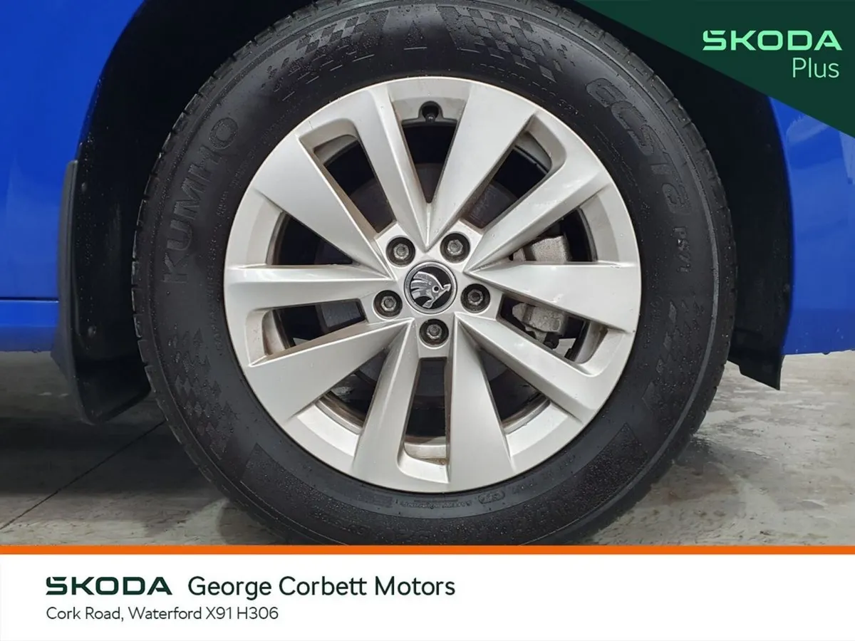 Skoda Kamiq SUV, Petrol, 2025, Blue