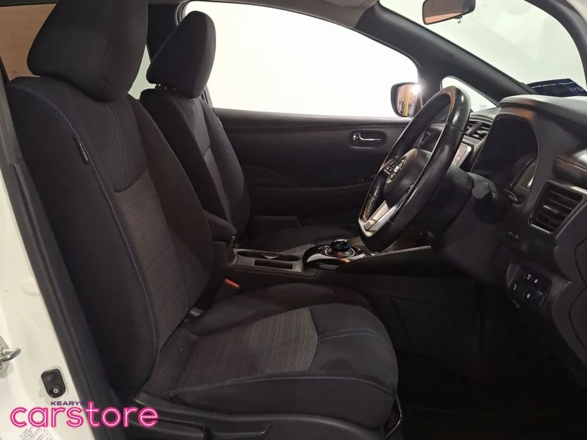 Nissan Leaf Hatchback, Electric, 2020, White