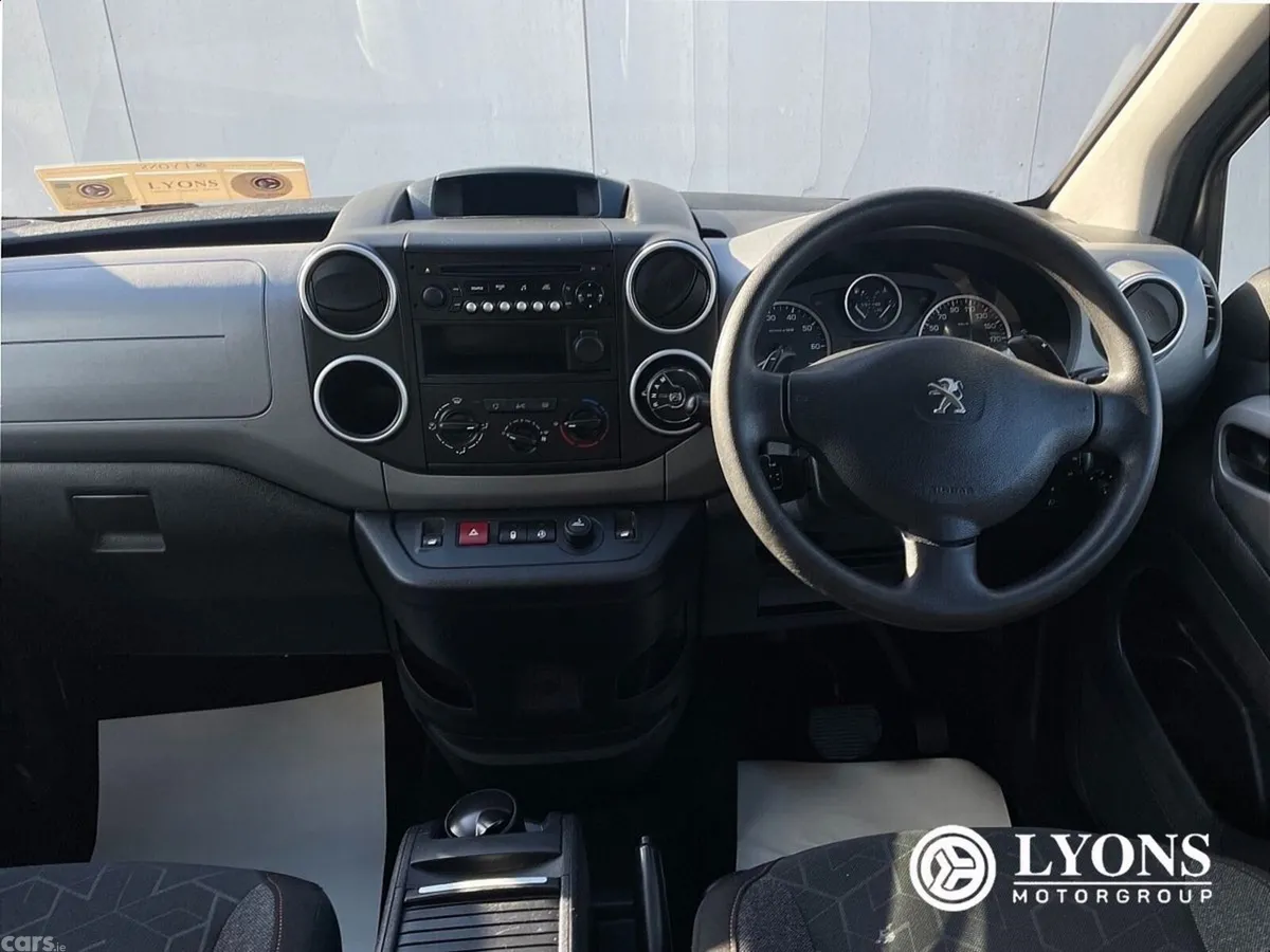 Peugeot Partner Tepee MPV, Diesel, 2018, Black