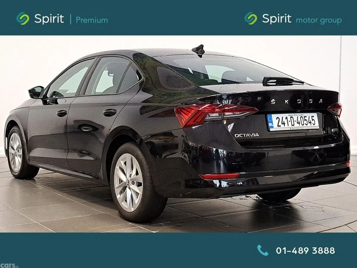 Skoda Octavia Saloon, Petrol Hybrid, 2024, Black