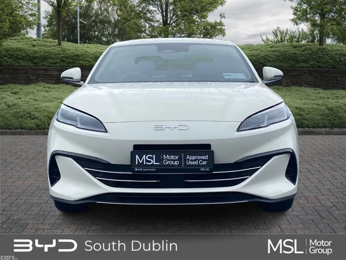 BYD Seal 6 Saloon, Petrol Plug-in Hybrid, 2026, White