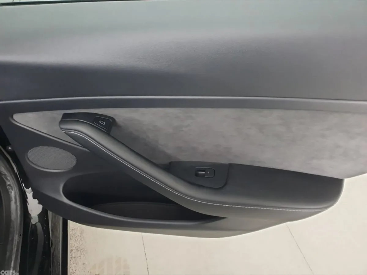 Tesla Model 3 Saloon, Electric, 2023, Black