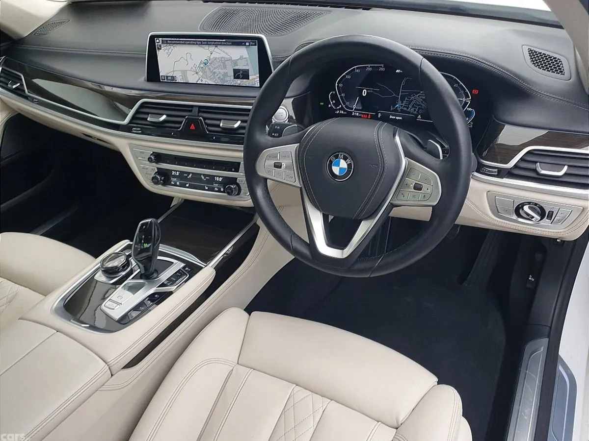 BMW 7-Series Saloon, Petrol Plug-in Hybrid, 2021, White