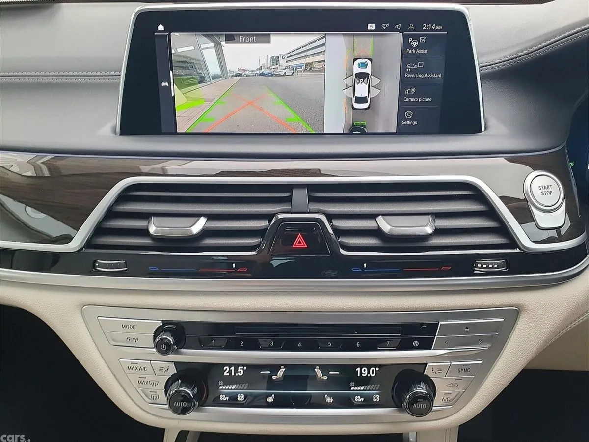 BMW 7-Series Saloon, Petrol Plug-in Hybrid, 2021, White