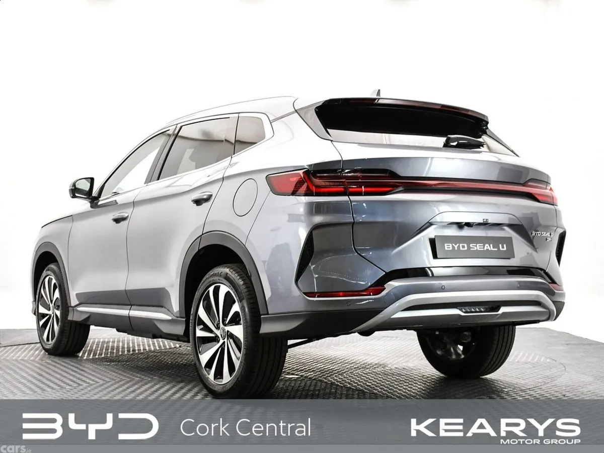 BYD SEAL U SUV, Petrol Plug-in Hybrid, 2026, Grey