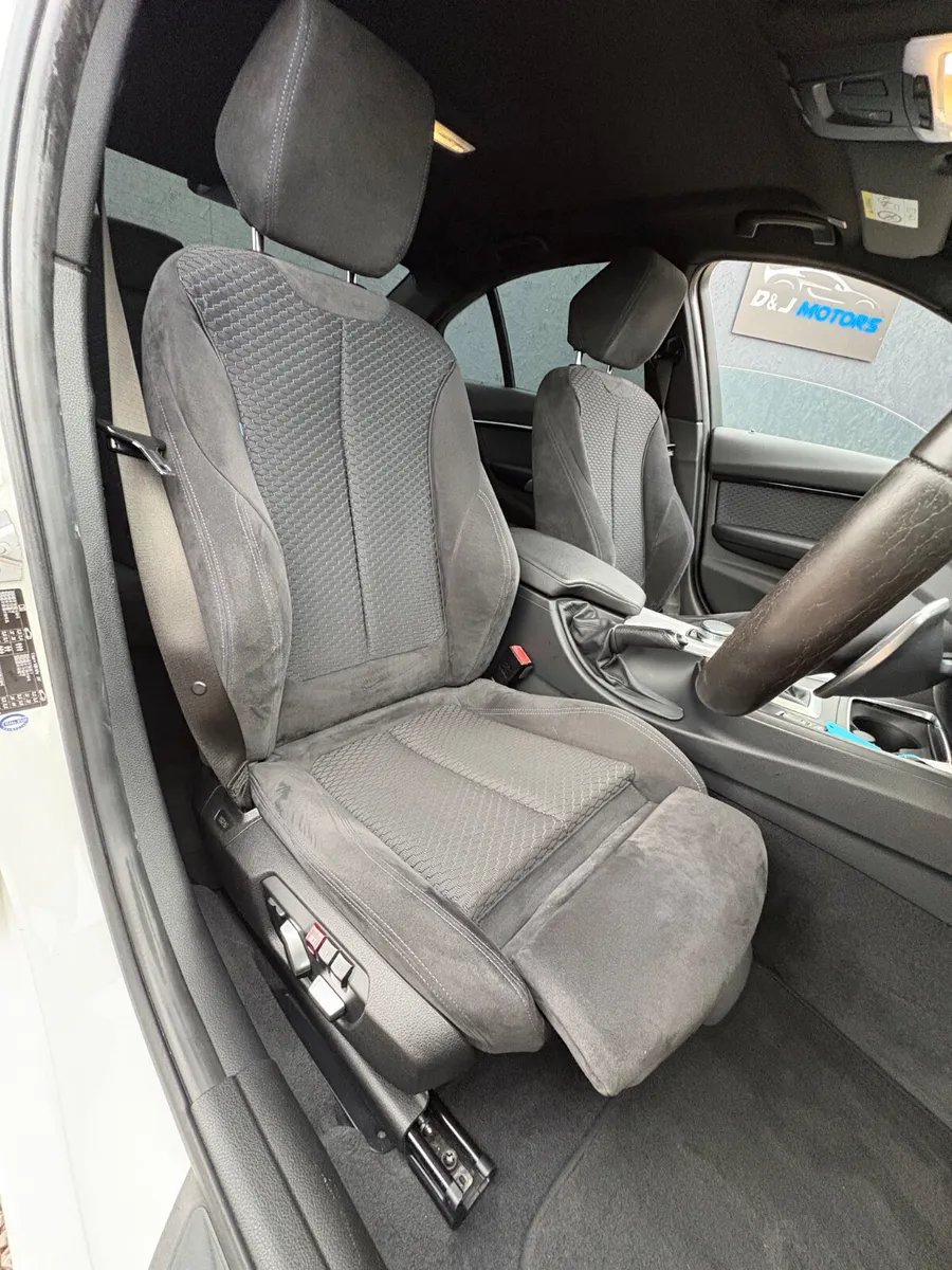 BMW 3-Series Saloon, Petrol, 2018, White