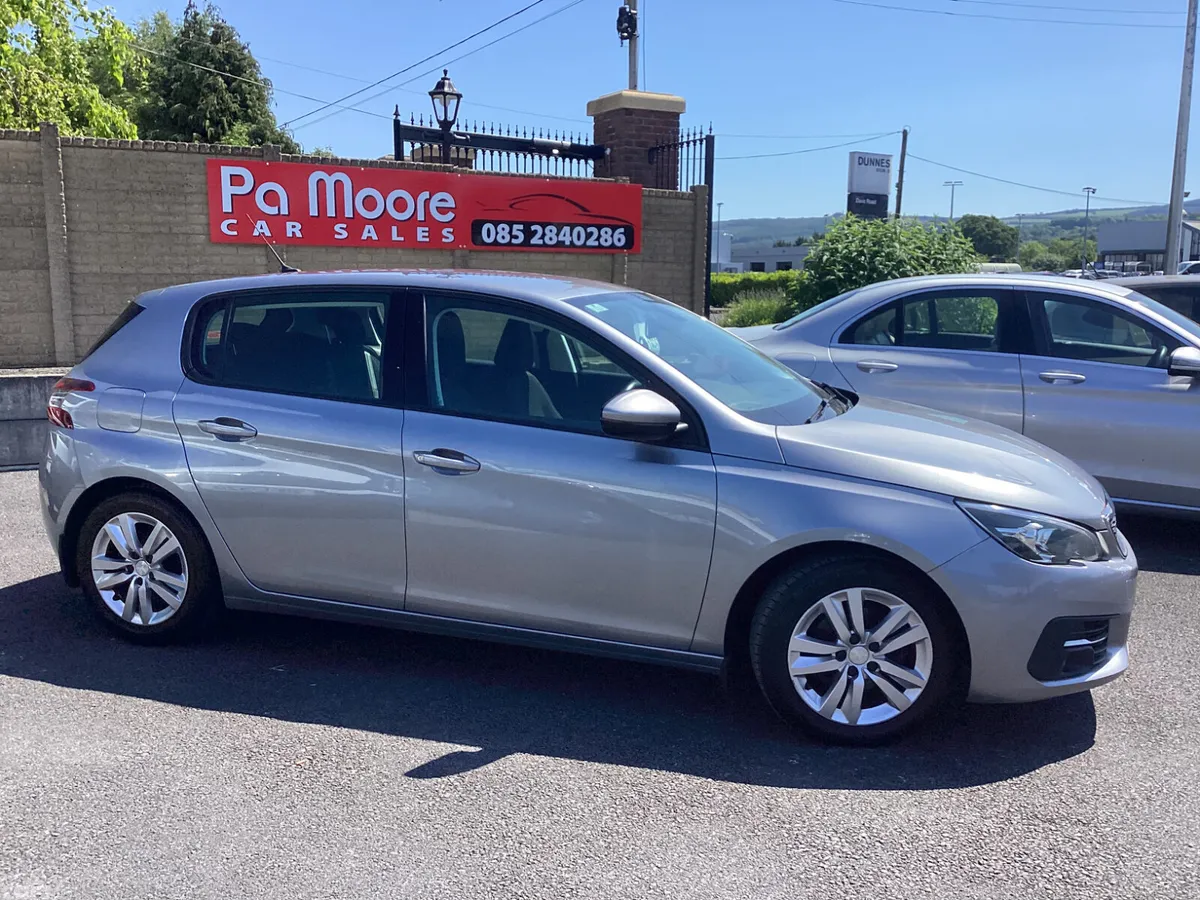 Peugeot 308 Hatchback, Diesel, 2021, Grey