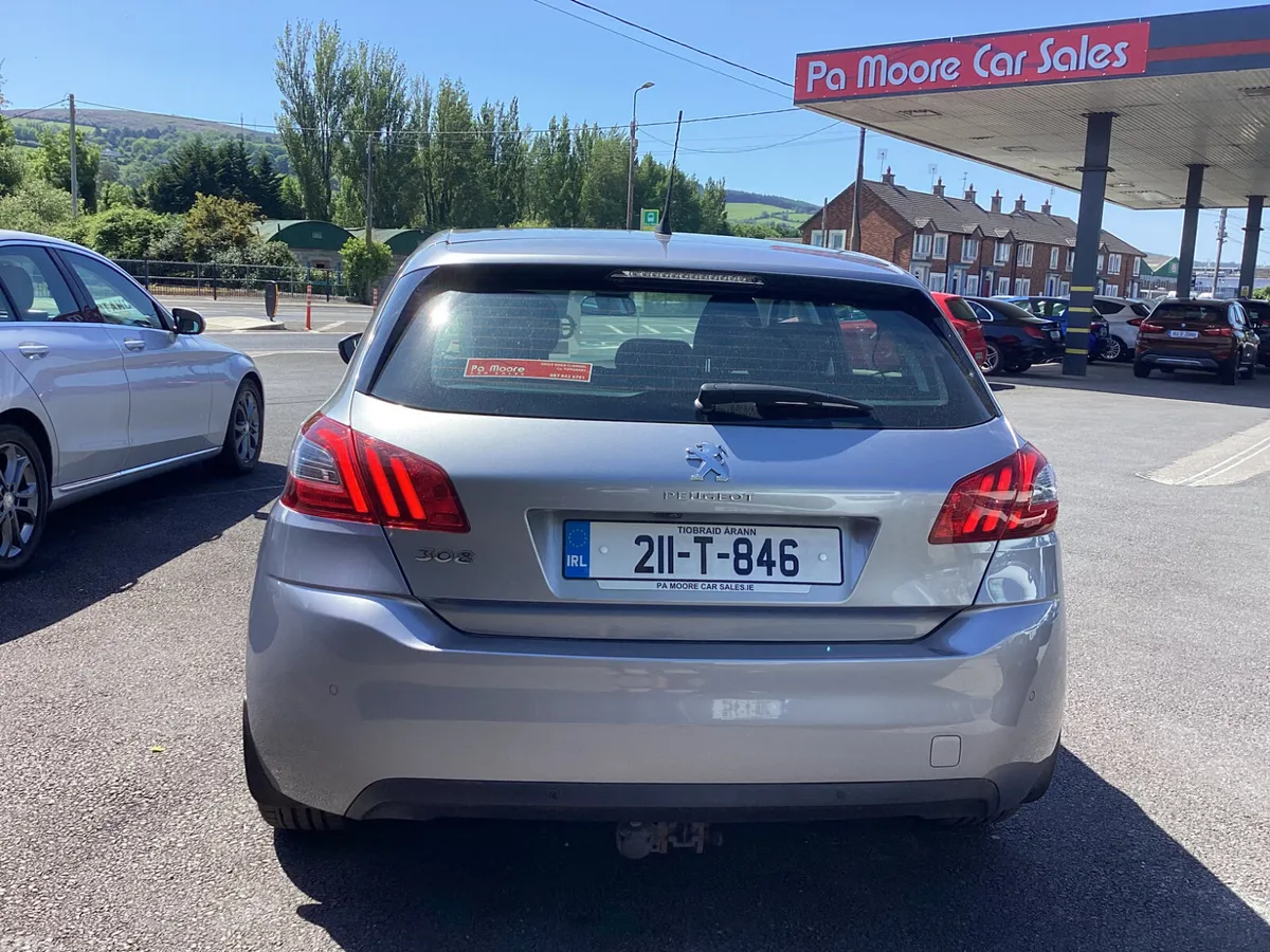 Peugeot 308 Hatchback, Diesel, 2021, Grey