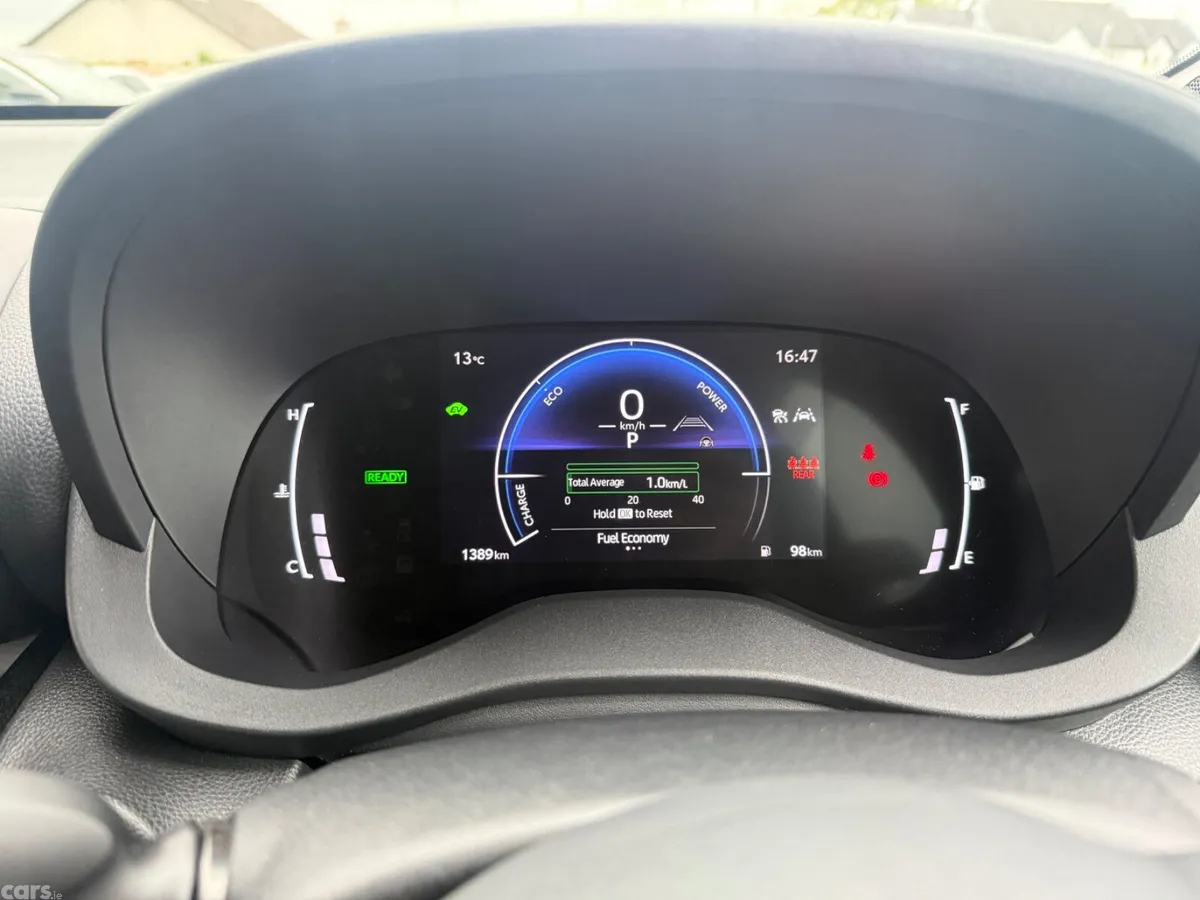 Toyota Yaris Cross SUV, Petrol Hybrid, 2025, Black
