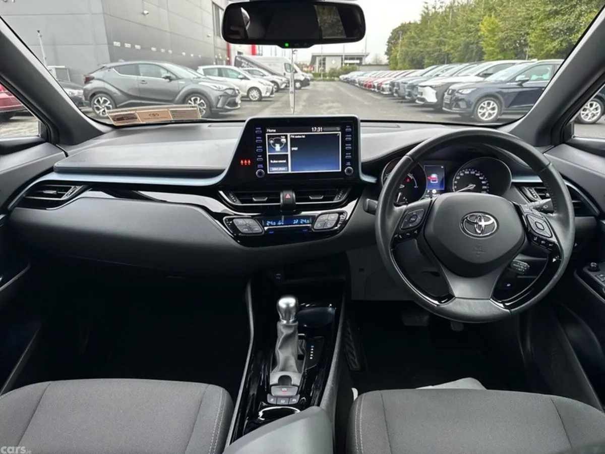 Toyota C-HR SUV, Petrol Hybrid, 2021, Grey