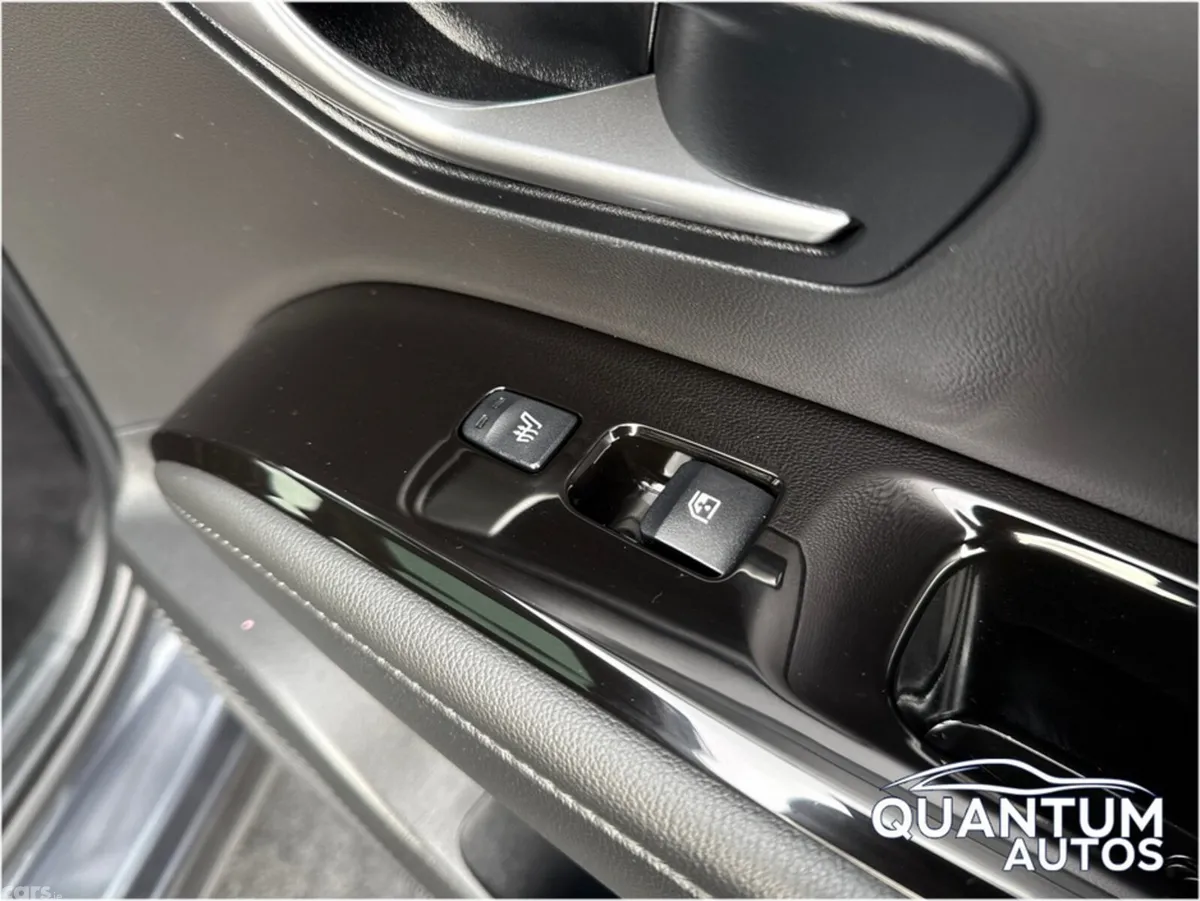 Hyundai Tucson SUV, Petrol Hybrid, 2023, Grey