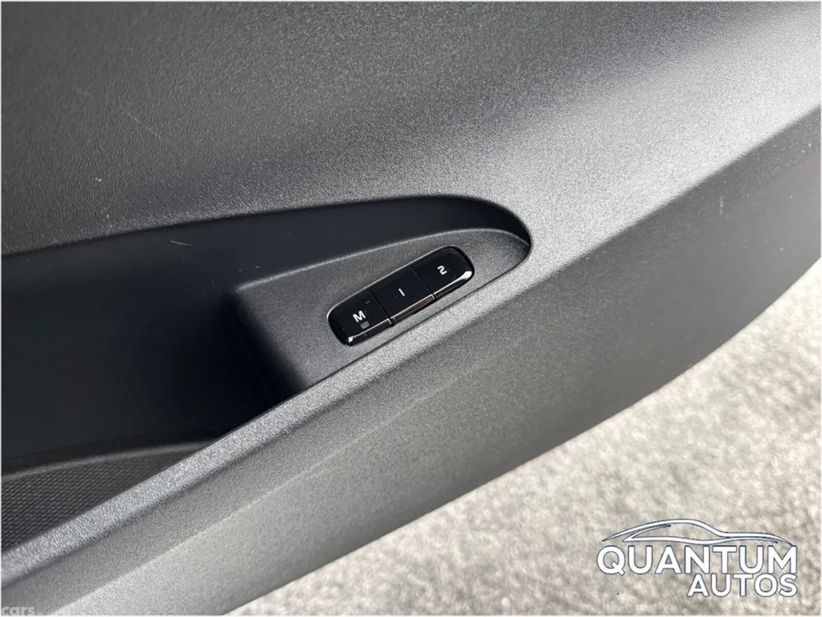 Polestar 2 Hatchback, Electric, 2023, White
