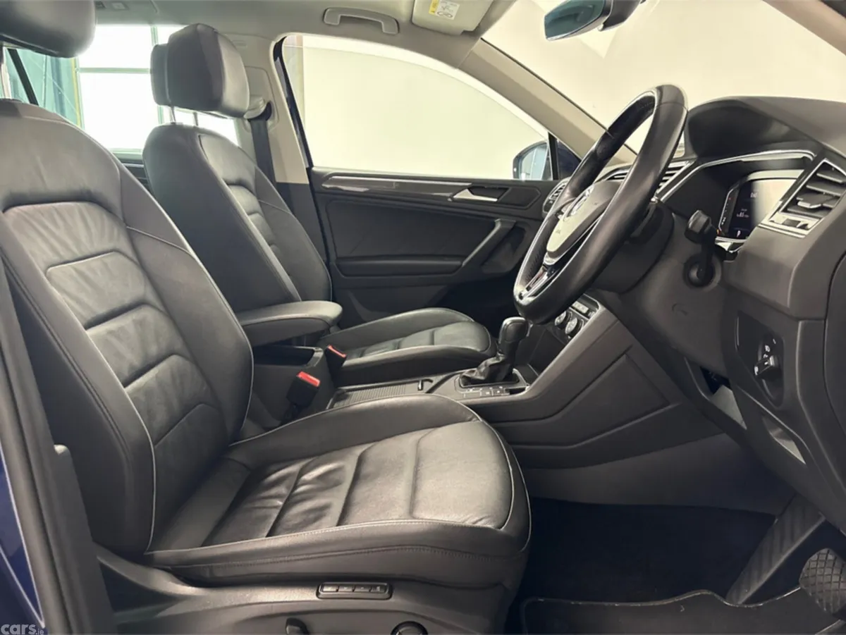 Volkswagen Tiguan Estate, Petrol, 2020, Blue