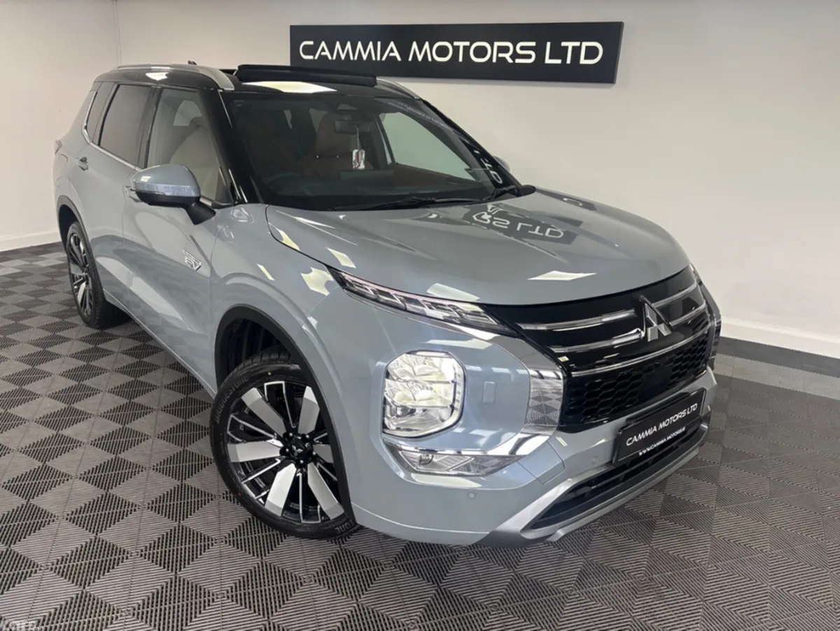 Mitsubishi Outlander SUV, Petrol Plug-in Hybrid, 2025, Grey