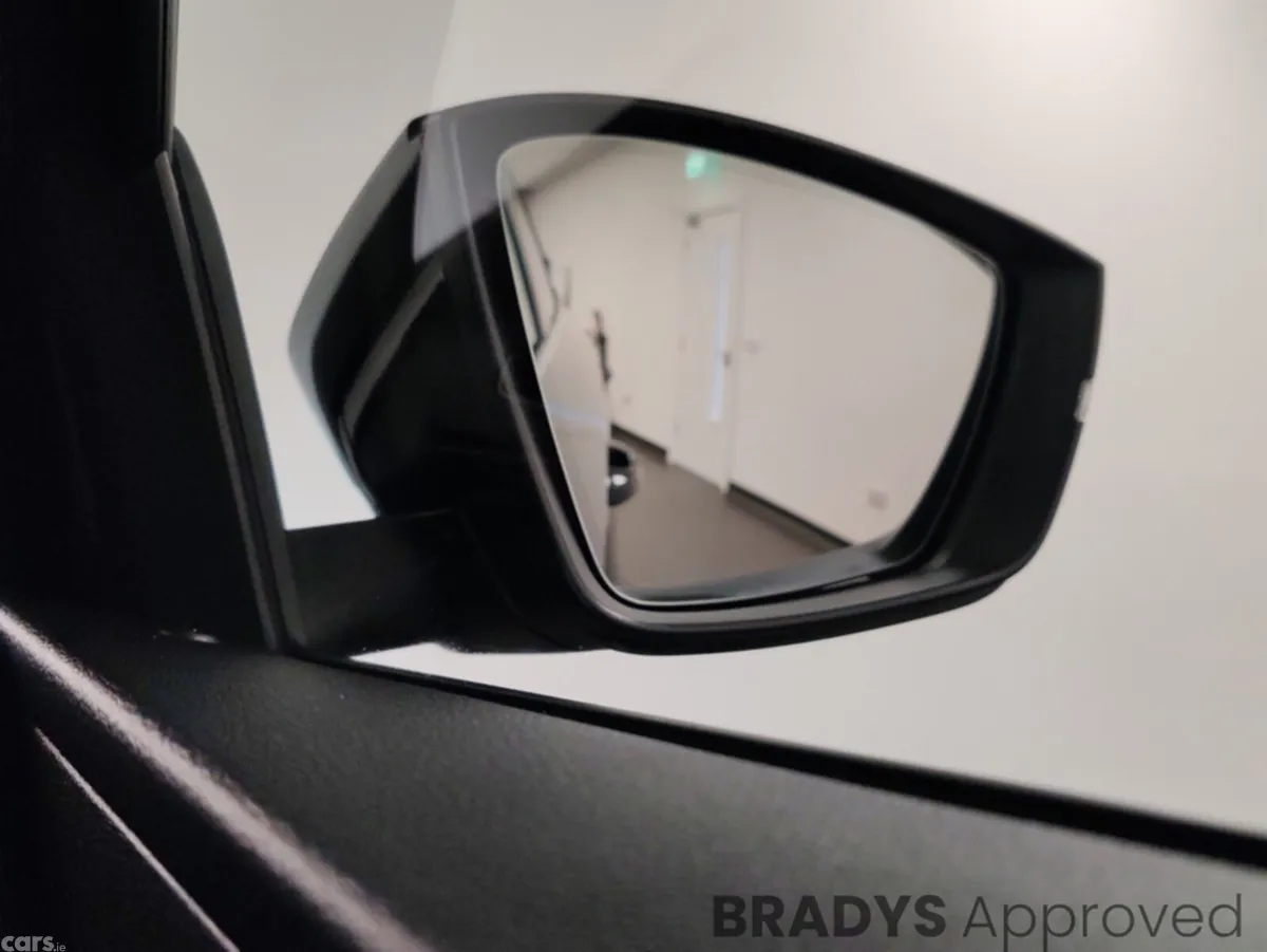 Skoda Karoq SUV, Diesel, 2025, Black