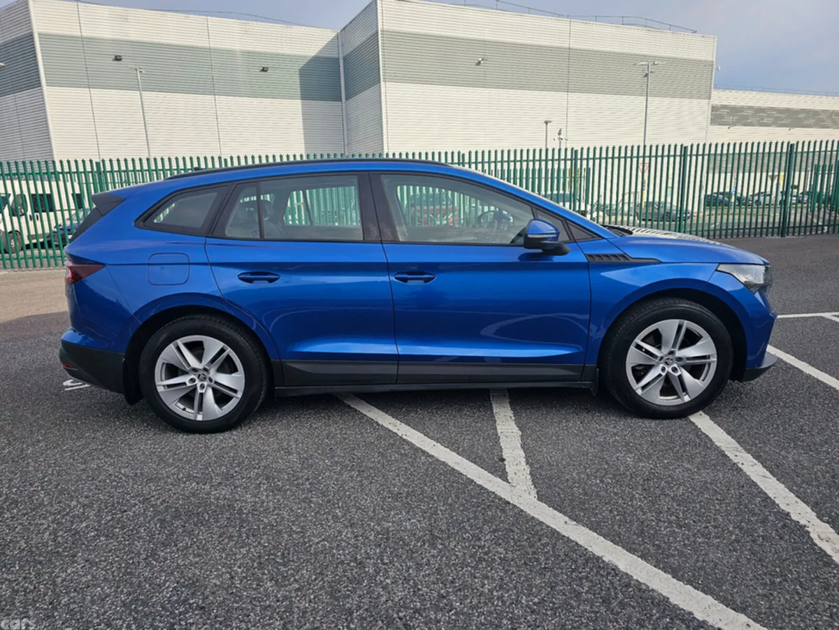 Skoda Enyaq Estate, Electric, 2023, Blue